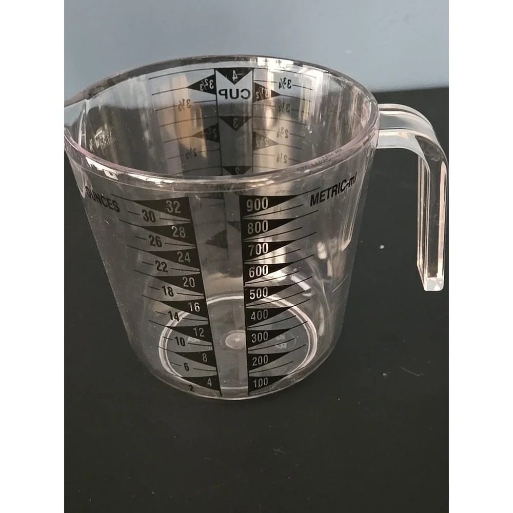 OXO Good Grips Angled Measuring 4 Cup Capacity Pour Spout Pitcher‎ Plus 2 Others